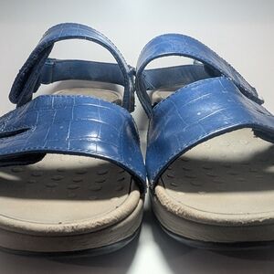 Vionic Blue Women's Sandals Sz 7